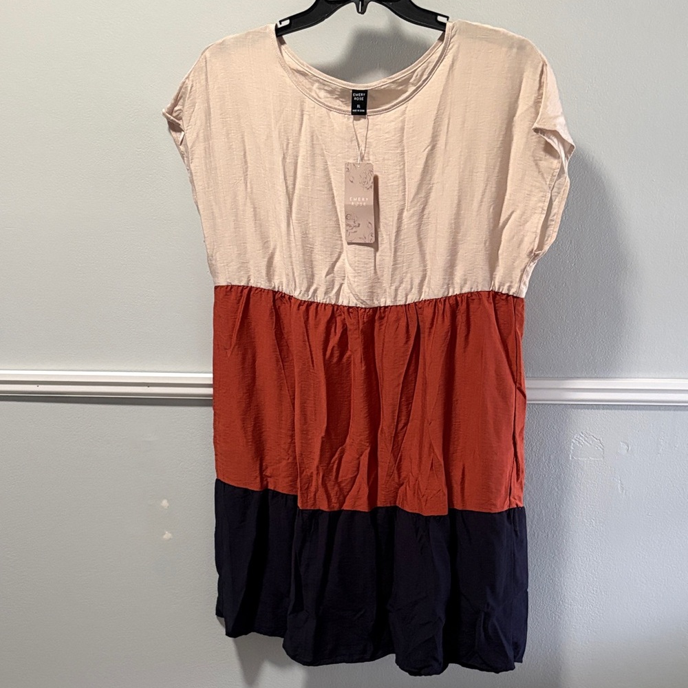Emery Rose Dress